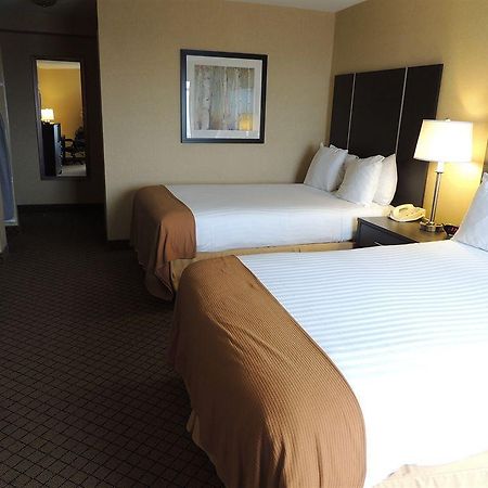 Holiday Inn Express Hamilton-Stoney Creek ภายนอก รูปภาพ